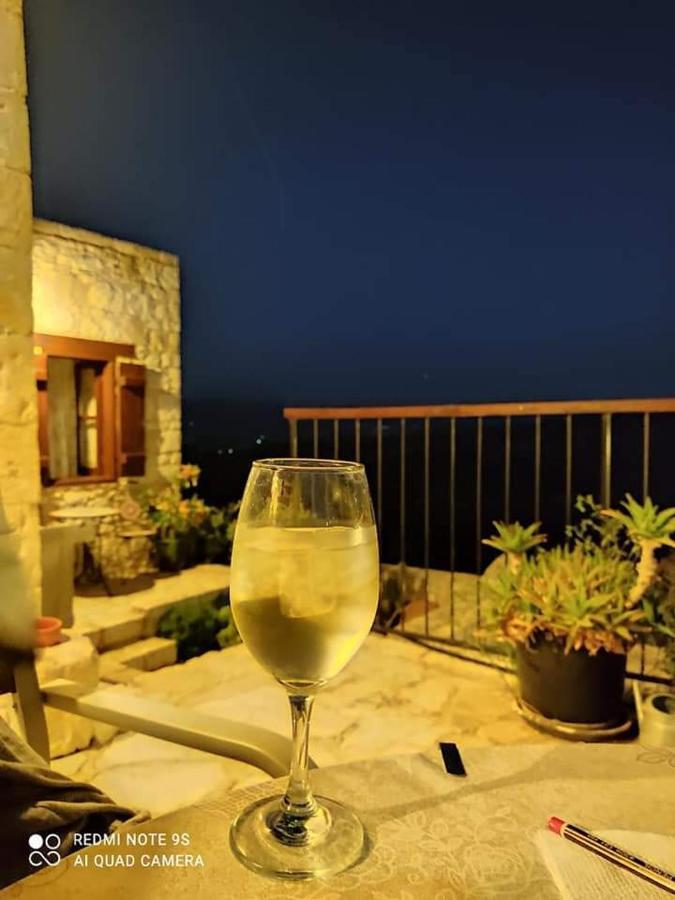 Maison d'hôtes Aliki'S House 1+ 2 à Polis Extérieur photo