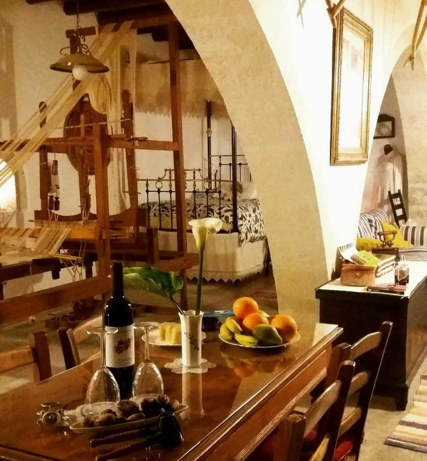 Maison d'hôtes Aliki'S House 1+ 2 à Polis Extérieur photo